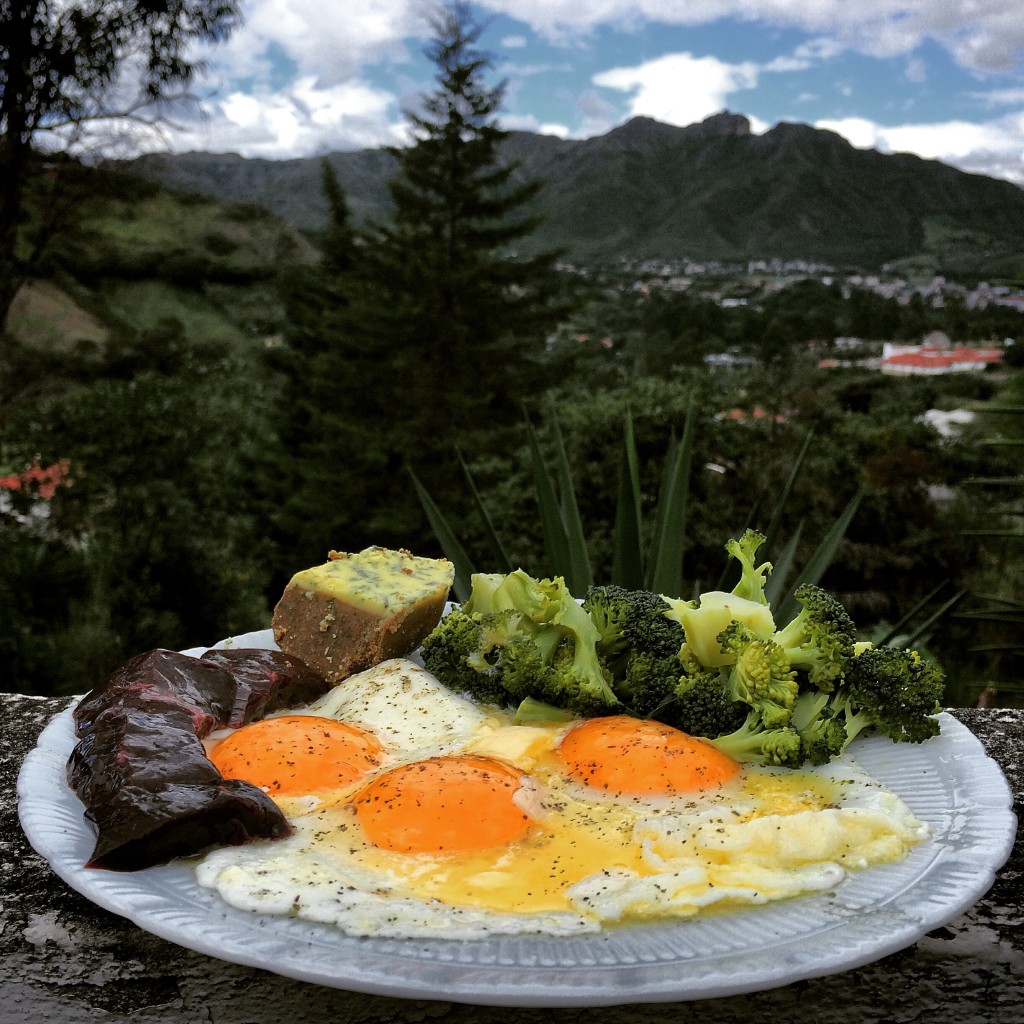 A ketogenic plate with eggs, broccoli and meat for those aiming to get lean.