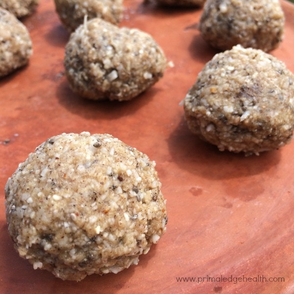 raw coconut maca macaroon recipe