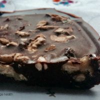 chocolate walnut ketogenic fudge