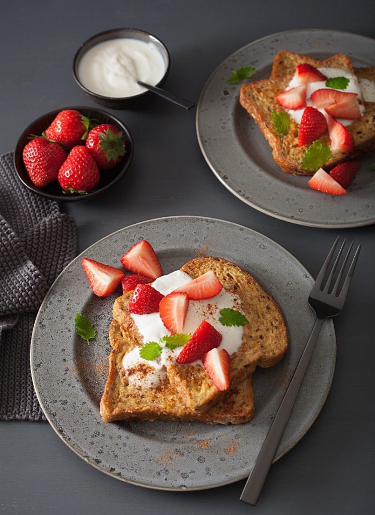 french toast recipe with strawberries