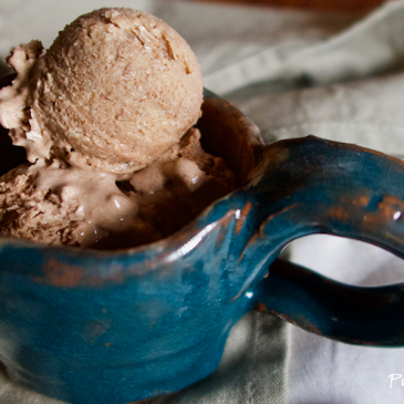 mason jar keto ice cream featured