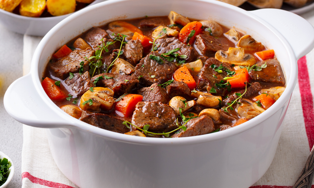 Low-carb beef stew slow cooker.