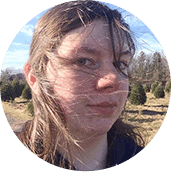 A picture of a woman with brown hair.