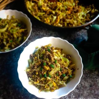 Keto egg roll in a bowl.