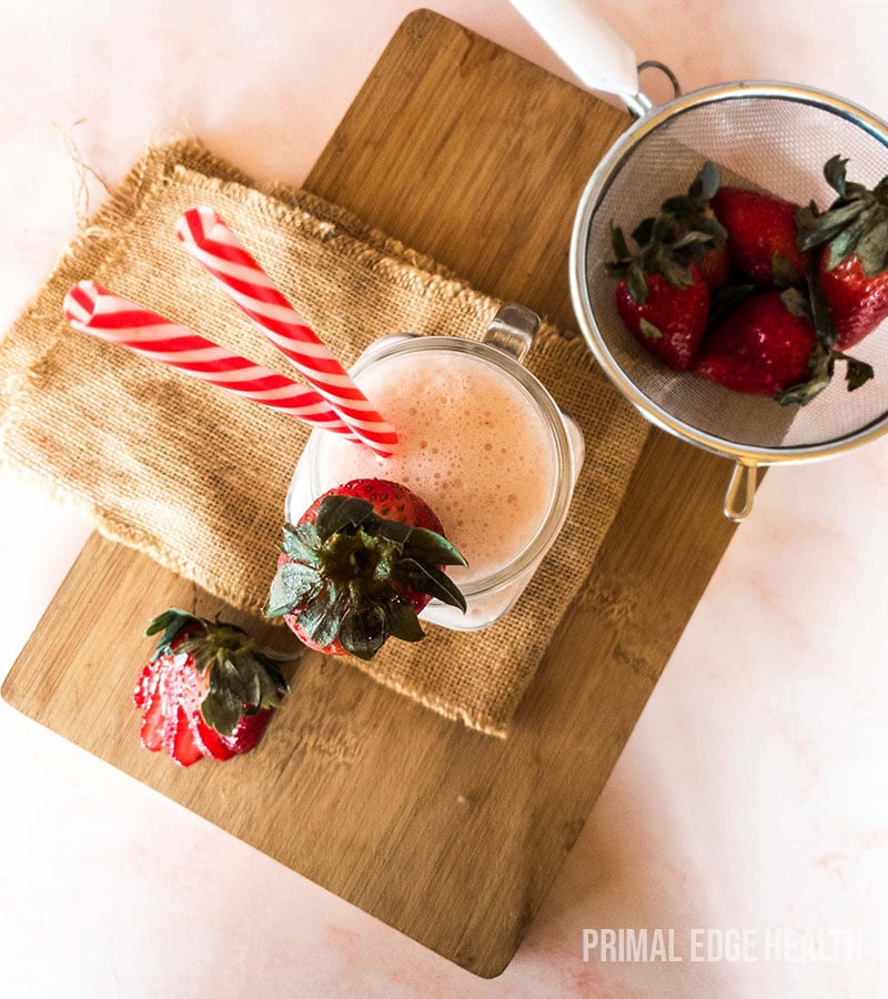 Low carb strawberry smoothie
