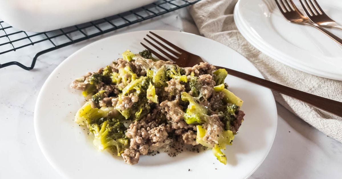 No Fuss, All Flavor: Easy Cheesy Beef and Broccoli Casserole