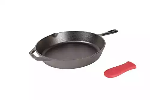 Lodge Cast Iron Skillet, 12-inch