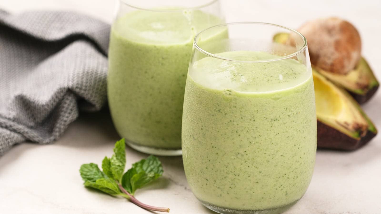 Keto Green Smoothie (Vegan & Dairy-Free)